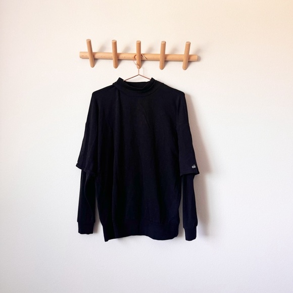 ALO Yoga Black Mock Neck Layered Sweatshirt